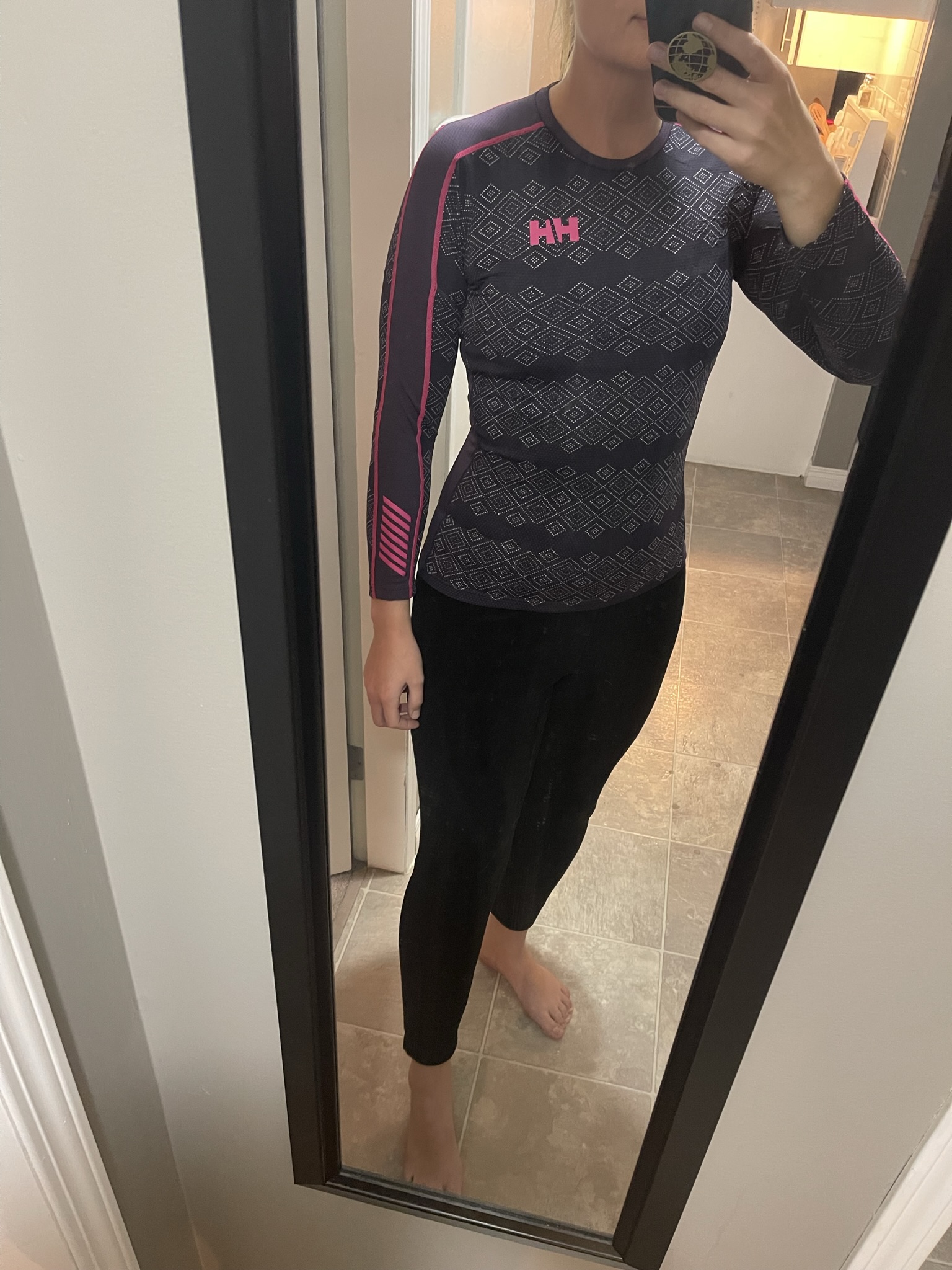 How Tight Should Base Layers Fit (Plus, Mistakes to Avoid) Chasing